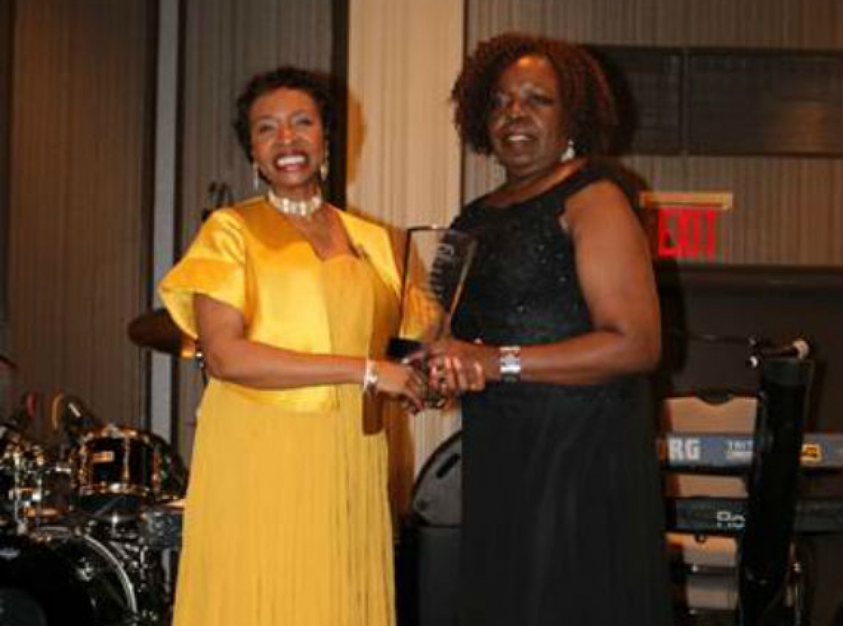 JTB Presents Award to Congresswoman Yvette Clarke at Jamaica Independence Gala