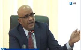 Vice President Bharrat Jagdeo, speaking at news conference (CMC Photo)