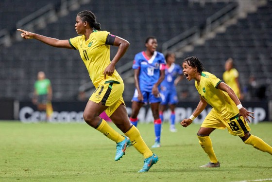Khadija Shaw (left) was a key player for Jamaica to overcome Haiti and qualify for the second time ever for the FIFA Women´s World Cup. (Photo: CONCACAF)