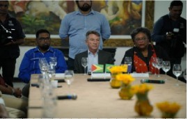 President, Dr Irfaan Ali, (left) Governor of Roraima, Antonio Denarium and Barbados’ Prime Minister, Mia Mottley, at their meeting in Boa Vista, Brazil (DPI Photo).