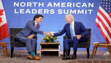 Prime Minister Justin Trudeau (left) and President Joe Biden