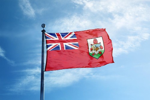 Flag of Bermuda  on the mast