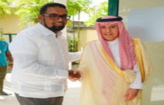 President Irfaan Ali (Left) and Prince Adel bin Ahmed Al-Jubeir (Photo courtesy Office of the Presidency)