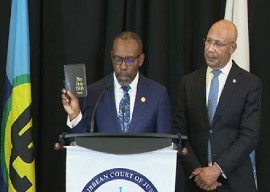Justice Winston Anderson being sworn in as the fourth president of the Caribbean Court of Justice (CCJ) before Jamaica’s Governor General, Sir Patrick Allen (CMC Photo)