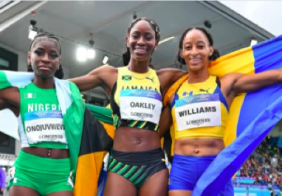 Jamaica’s Dejanea Oakley (c) Sada Williams (r), and Ella Onojuvwevwo. Photo: Commonwealth Games