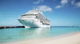 Cruise ship in Grenada harbor (mikolajn / Getty Images)