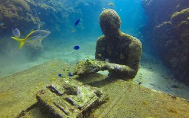 The "Lost Correspondent" sculpture. Photo courtesy of Grenada Tourism Authority