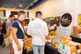 Island SPACE Mango Festival - Celebrating Dads - Photo by RJ Deed