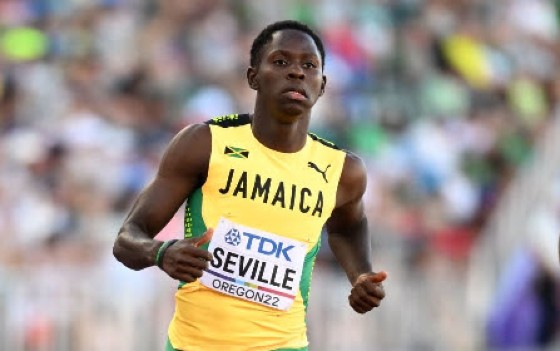 Oblique Seville captured gold in the men’s 100m at the Silesia Diamond League.