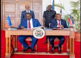 Kenya’s President William Ruto (Right) and Prime Minister Dr. Ariel Henry witness the signing of the agreement in March (File Photo)